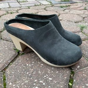 Bryr Clogs: Chloe, High Heel, Grey Nubuck - Size 4